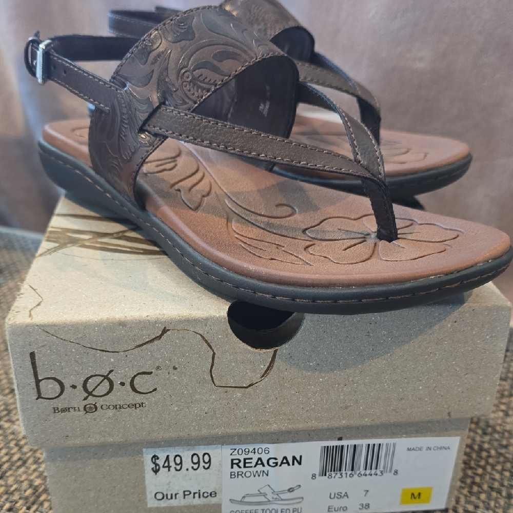 b.o.c. Reagan Dark Brown Sandals